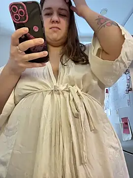 SuzieMurray online show from 22, 2, 2026