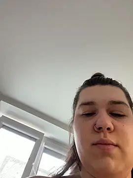 SuzieMurray online show from 22, 4, 2026