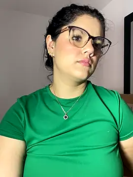 Snapshot of kimberlyhills1 chatting on 21, 10, 2025 kimberlyhills1 online show from 21, 10, 2025