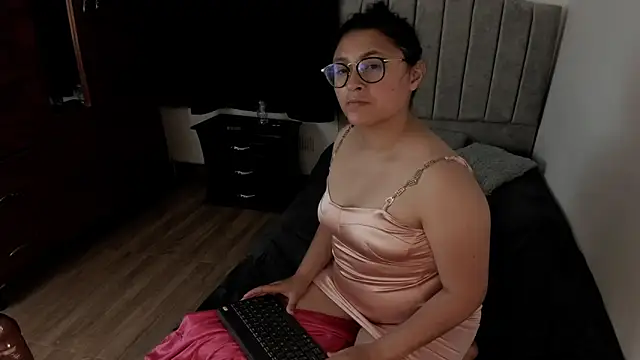 Snapshot of lorymoon chatting on 17, 1, 2025 lorymoon online show from 17, 1, 2025