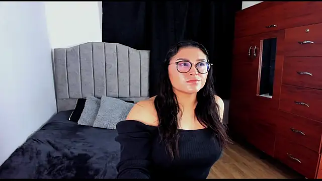 Snapshot of lorymoon chatting on 28, 1, 2025 lorymoon online show from 28, 1, 2025