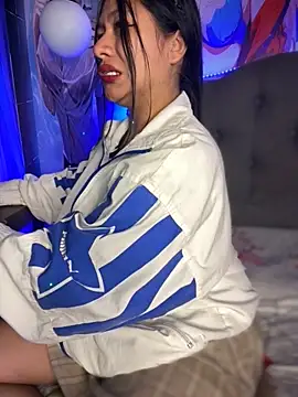 Im Little online show from 21, 10, 2025