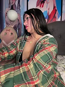Snapshot of Im_Little chatting on 6, 7, 2026 Im Little online show from 6, 7, 2026