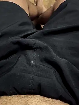 Snapshot of FABINHOSEOAU chatting on 9, 12, 2024 FABINHOSEOAU online show from 9, 12, 2024