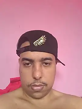 Snapshot of FABINHOSEOAU chatting on 16, 12, 2024 FABINHOSEOAU online show from 16, 12, 2024