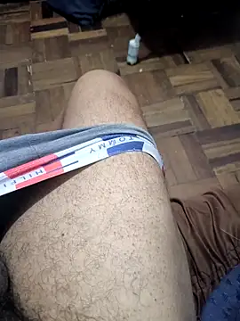 Snapshot of FABINHOSEOAU chatting on 17, 12, 2025 FABINHOSEOAU online show from 17, 12, 2025