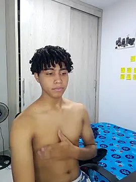 Snapshot of sexy_diamante_ chatting on 1, 2, 2026 sexy diamante online show from 1, 2, 2026