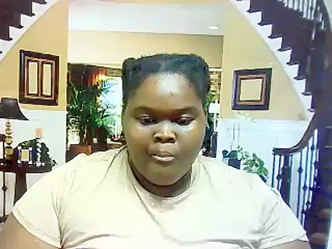 Snapshot of EbonyHotBuns chatting on 27, 2, 2025 EbonyHotBuns online show from 27, 2, 2025