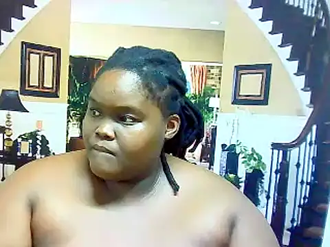 Snapshot of EbonyHotBuns chatting on 4, 3, 2025 EbonyHotBuns online show from 4, 3, 2025