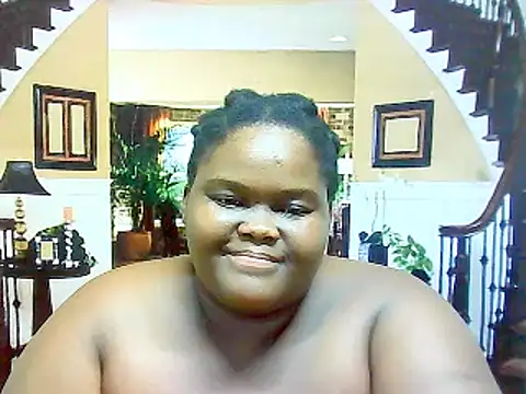 Snapshot of EbonyHotBuns chatting on 6, 3, 2025 EbonyHotBuns online show from 6, 3, 2025