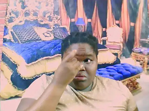 Snapshot of EbonyHotBuns chatting on 11, 3, 2025 EbonyHotBuns online show from 11, 3, 2025