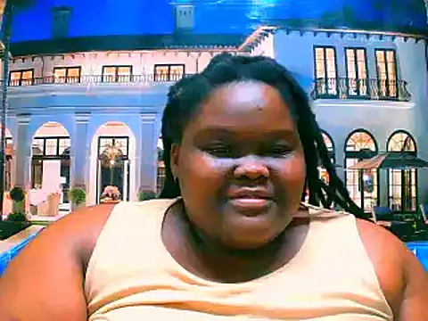 Snapshot of EbonyHotBuns chatting on 10, 9, 2025 EbonyHotBuns online show from 10, 9, 2025