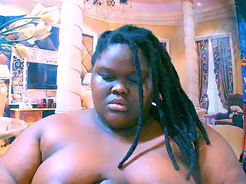Snapshot of EbonyHotBuns chatting on 13, 9, 2025 EbonyHotBuns online show from 13, 9, 2025
