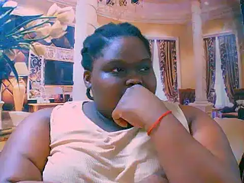 Snapshot of EbonyHotBuns chatting on 14, 9, 2025 EbonyHotBuns online show from 14, 9, 2025