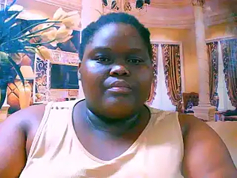 Snapshot of EbonyHotBuns chatting on 19, 9, 2025 EbonyHotBuns online show from 19, 9, 2025