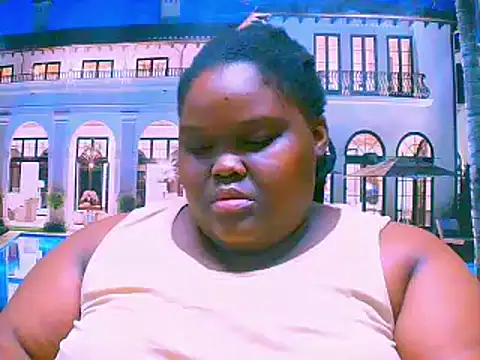 Snapshot of EbonyHotBuns chatting on 10, 10, 2025 EbonyHotBuns online show from 10, 10, 2025