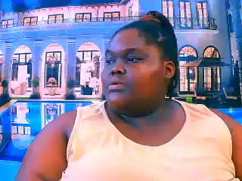 Snapshot of EbonyHotBuns chatting on 22, 4, 2026 EbonyHotBuns online show from 22, 4, 2026