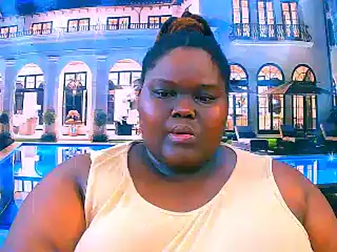 Snapshot of EbonyHotBuns chatting on 26, 4, 2026 EbonyHotBuns online show from 26, 4, 2026