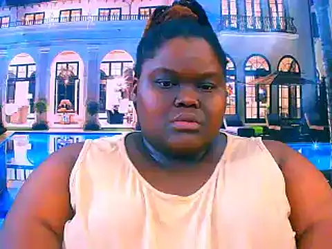 Snapshot of EbonyHotBuns chatting on 29, 4, 2026 EbonyHotBuns online show from 29, 4, 2026