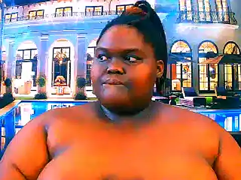 Snapshot of EbonyHotBuns chatting on 1, 5, 2026 EbonyHotBuns online show from 1, 5, 2026