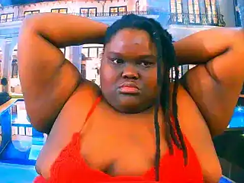 Snapshot of EbonyHotBuns chatting on 6, 5, 2026 EbonyHotBuns online show from 6, 5, 2026