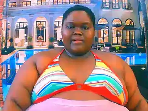 Snapshot of EbonyHotBuns chatting on 25, 5, 2026 EbonyHotBuns online show from 25, 5, 2026