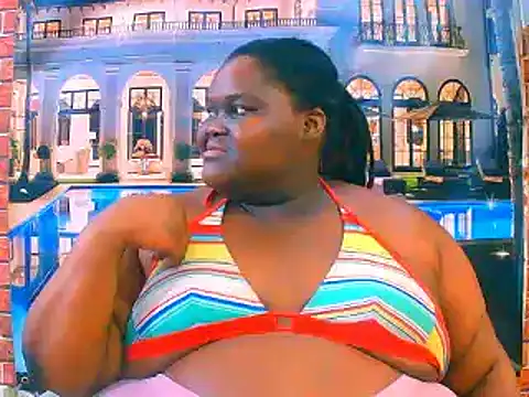 Snapshot of EbonyHotBuns chatting on 30, 5, 2026 EbonyHotBuns online show from 30, 5, 2026