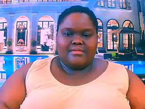 Snapshot of EbonyHotBuns chatting on 5, 6, 2026 EbonyHotBuns online show from 5, 6, 2026