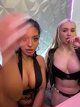 Snapshot of AlyssaHottv_ chatting on 18, 2, 2026 AlyssaHottv online show from 18, 2, 2026