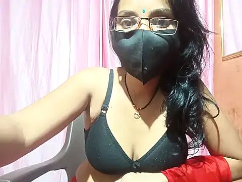 Snapshot of poojaxxx65 chatting on 18, 2, 2025 poojaxxx65 online show from 18, 2, 2025