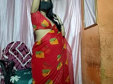 Snapshot of poojaxxx65 chatting on 1, 10, 2025 poojaxxx65 online show from 1, 10, 2025
