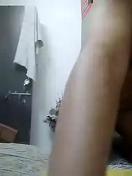 Snapshot of Happyman300 chatting on 1, 3, 2025 Happyman300 online show from 1, 3, 2025