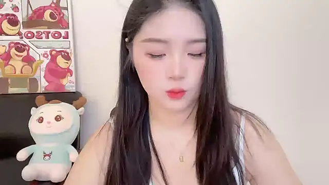 Snapshot of SU__SU chatting on 27, 2, 2025 SU SU online show from 27, 2, 2025
