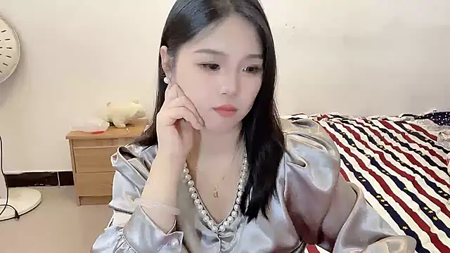 Snapshot of SU__SU chatting on 27, 9, 2025 SU SU online show from 27, 9, 2025