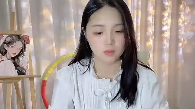 Snapshot of SU__SU chatting on 12, 10, 2025 SU SU online show from 12, 10, 2025