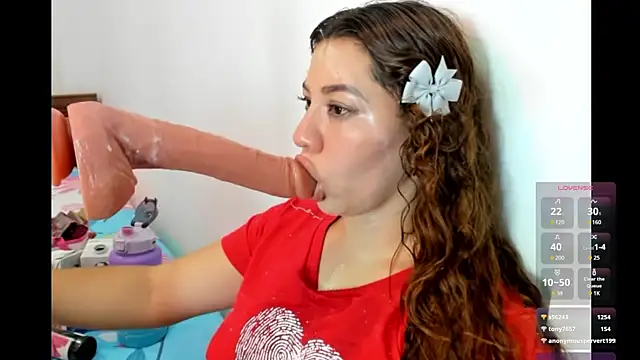 hade cute online show from 17, 1, 2025