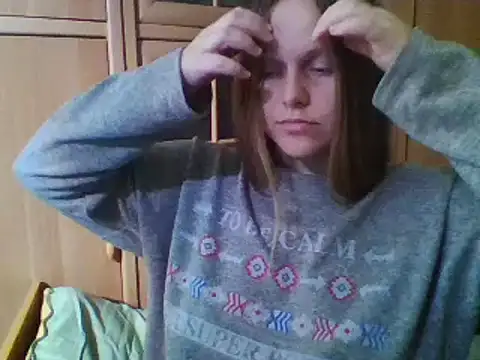 Evasapples online show from 15, 12, 2024