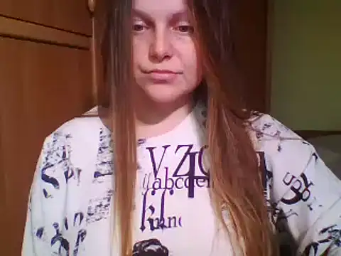 Evasapples online show from 14, 2, 2025