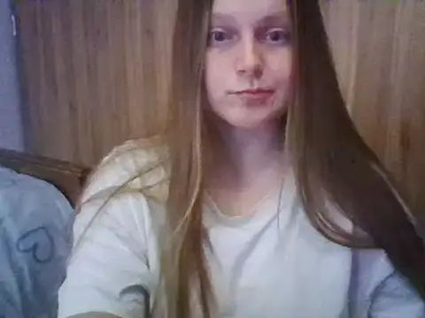 Evasapples online show from 20, 2, 2025