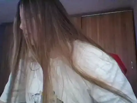 Evasapples online show from 20, 3, 2025