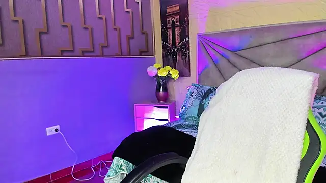 maria paulac online show from 19, 9, 2025