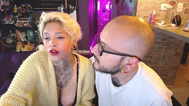 Snapshot of tatouagendecouple chatting on 7, 2, 2025 tatouagendecouple online show from 7, 2, 2025