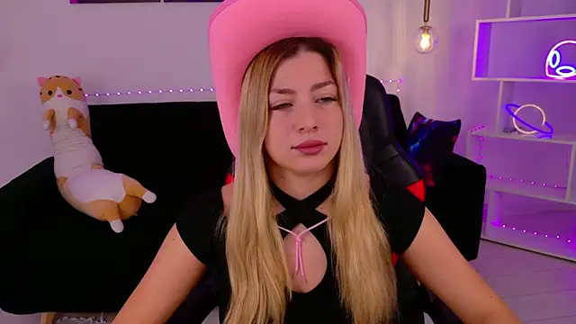 HelenaMorgan online show from 12, 9, 2025