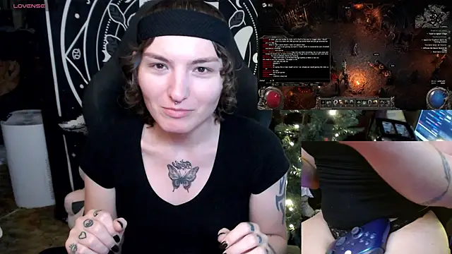 BrandiWRLD 999 online show from 1, 1, 2025