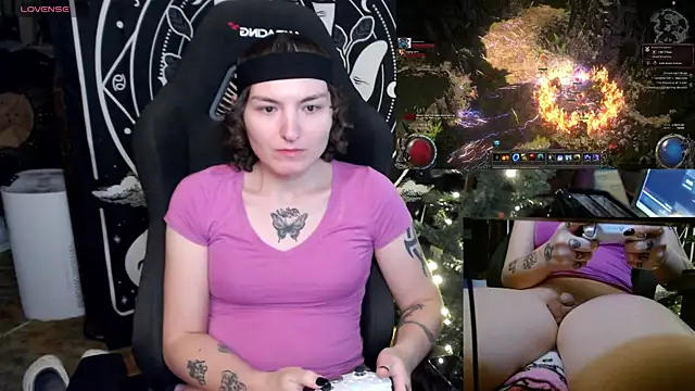 BrandiWRLD 999 online show from 7, 1, 2025