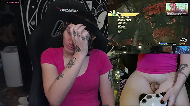 BrandiWRLD 999 online show from 14, 1, 2025