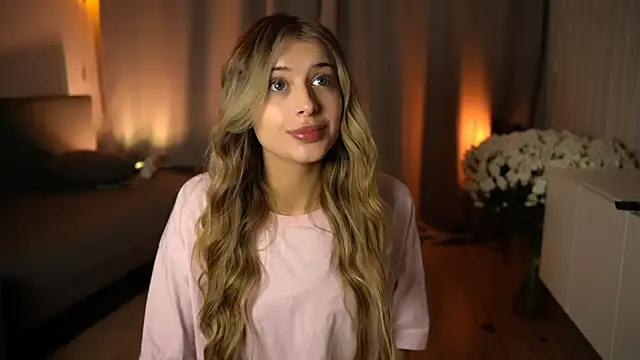 elisa moon online show from 2, 12, 2024