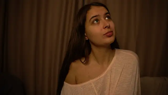 elisa moon online show from 28, 11, 2025