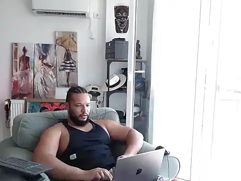 Snapshot of 1LordKingsley chatting on 11, 7, 2026 1LordKingsley online show from 11, 7, 2026