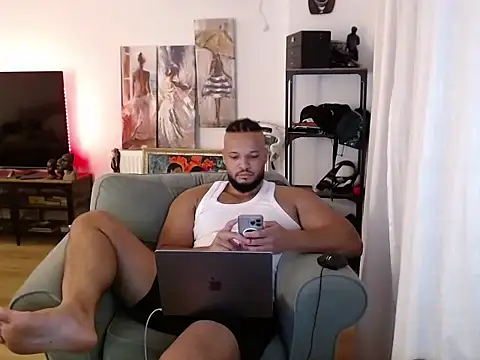 Snapshot of 1LordKingsley chatting on 15, 7, 2026 1LordKingsley online show from 15, 7, 2026
